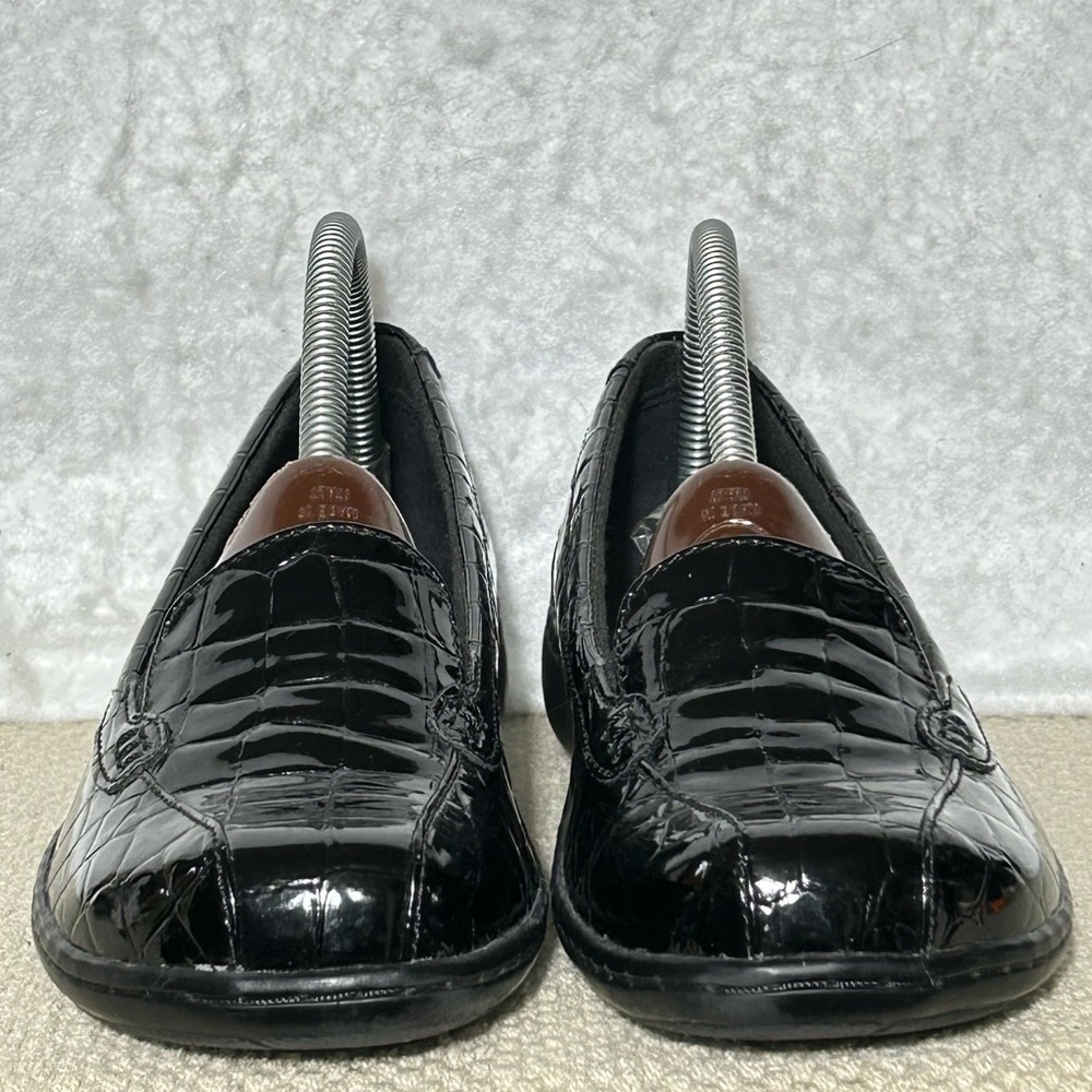 Clarks Womens Black Patent Crocodile Ashland Jam Slip On Loafer Shoes SZ 7M - Picture 3 of 11